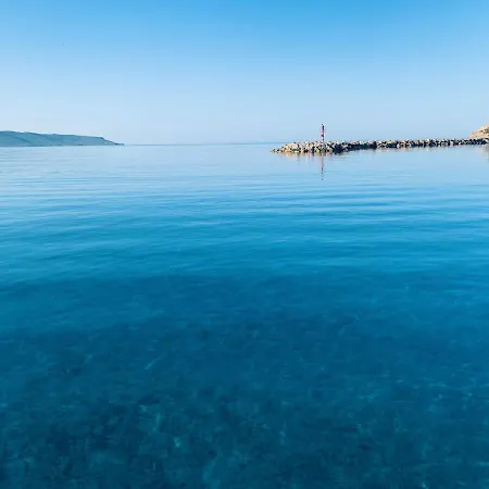 Aparthotel Aquamarina Pavoncella Rossa *