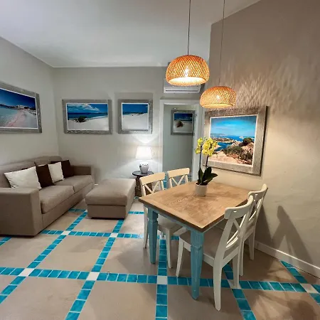 Aquamarina Pavoncella Rossa & 4* פורטו פינו