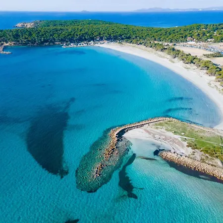 Apart Otel Aquamarina Pavoncella Rossa & 4*