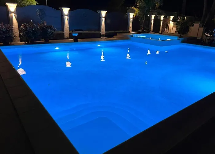 Aquamarina Pavoncella Rossa & 4* Porto Pino