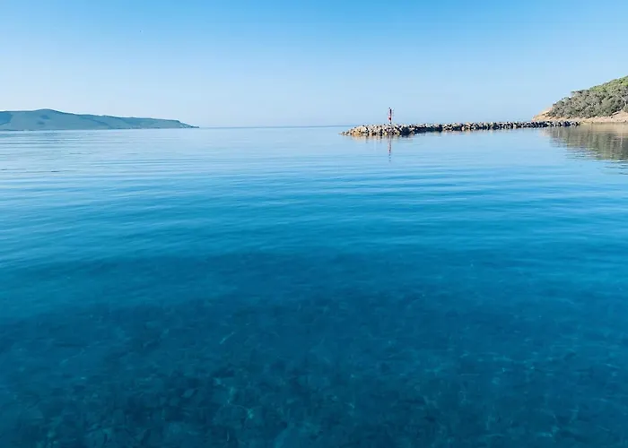Apart Otel Aquamarina Pavoncella Rossa & 4*