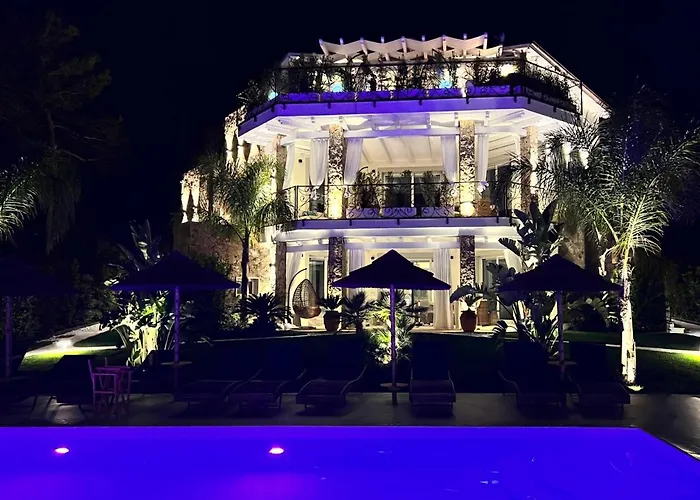 Aquamarina Pavoncella Rossa & Apart Otel 4*